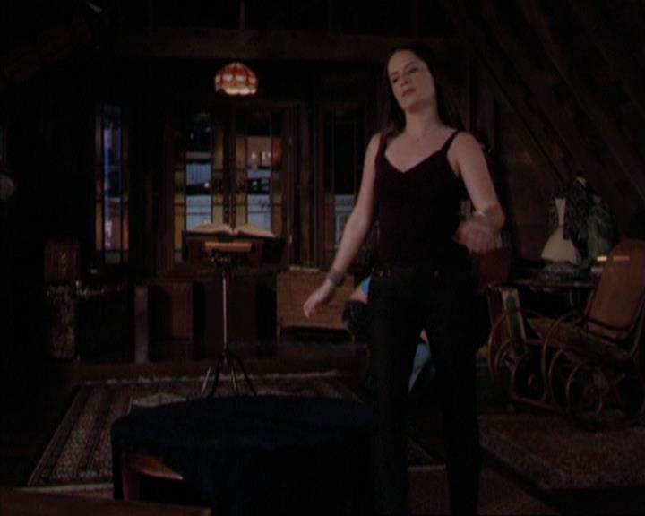 Charmed-Online-dot-317Pre-Witched0851.jpg Charmed-Online-dot-317Pre-Witched0851.jpg