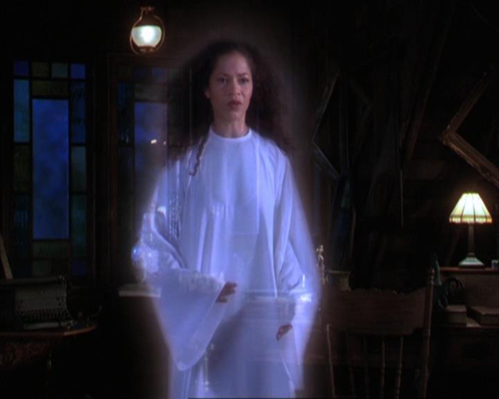 Charmed-Online-dot-317Pre-Witched0889.jpg Charmed-Online-dot-317Pre-Witched0889.jpg