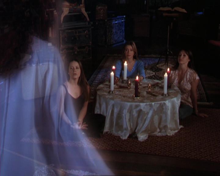 Charmed-Online-dot-317Pre-Witched0892.jpg Charmed-Online-dot-317Pre-Witched0892.jpg
