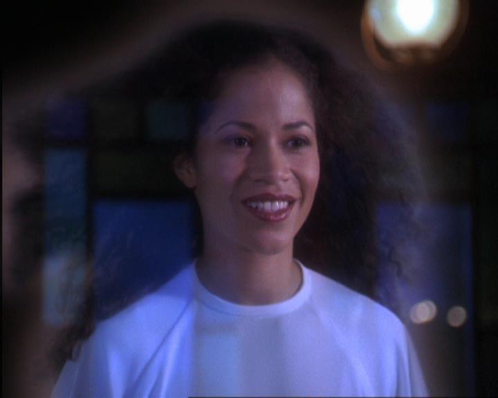 Charmed-Online-dot-317Pre-Witched0909.jpg Charmed-Online-dot-317Pre-Witched0909.jpg