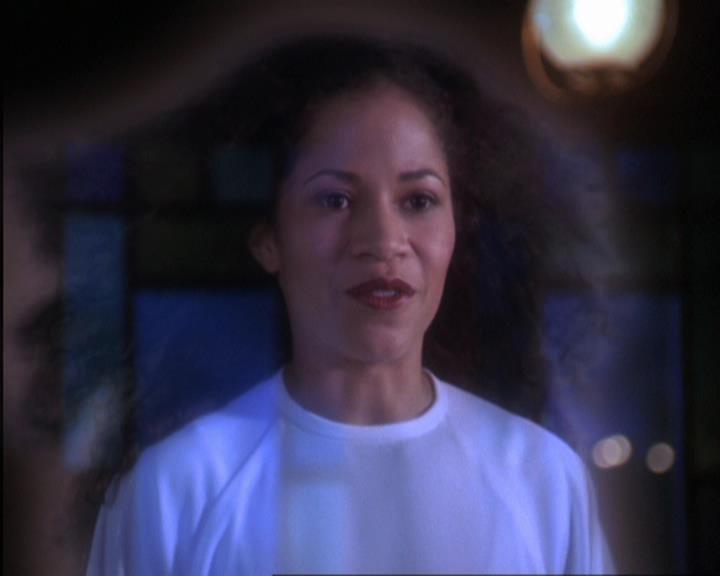 Charmed-Online-dot-317Pre-Witched0912.jpg