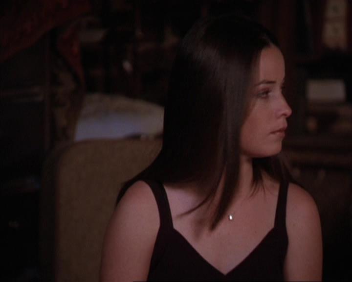 Charmed-Online-dot-317Pre-Witched0915.jpg Charmed-Online-dot-317Pre-Witched0915.jpg