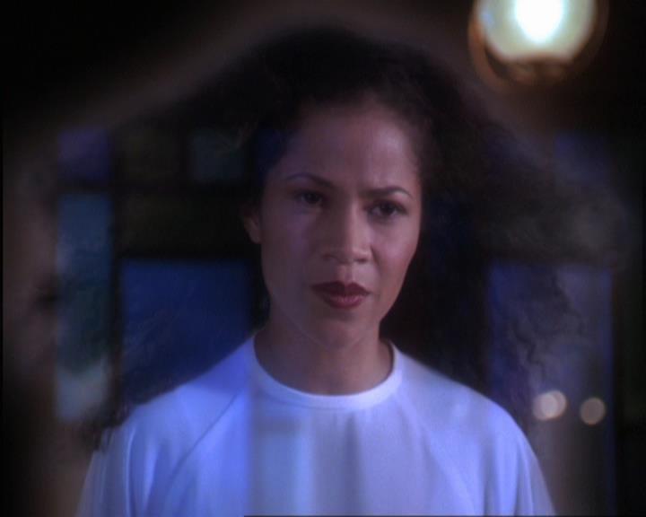 Charmed-Online-dot-317Pre-Witched0928.jpg Charmed-Online-dot-317Pre-Witched0928.jpg