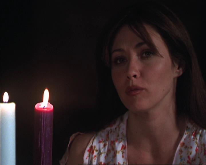 Charmed-Online-dot-317Pre-Witched0930.jpg Charmed-Online-dot-317Pre-Witched0930.jpg