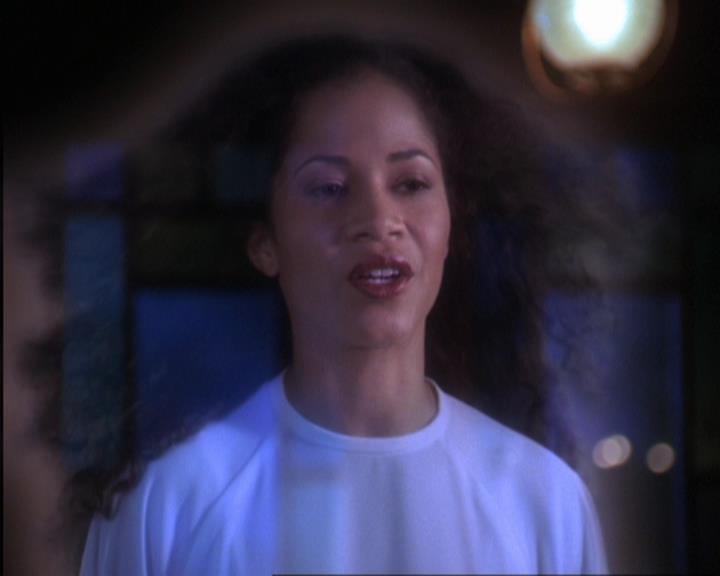 Charmed-Online-dot-317Pre-Witched0940.jpg Charmed-Online-dot-317Pre-Witched0940.jpg