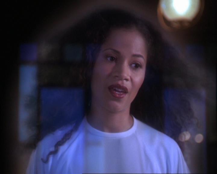 Charmed-Online-dot-317Pre-Witched0966.jpg