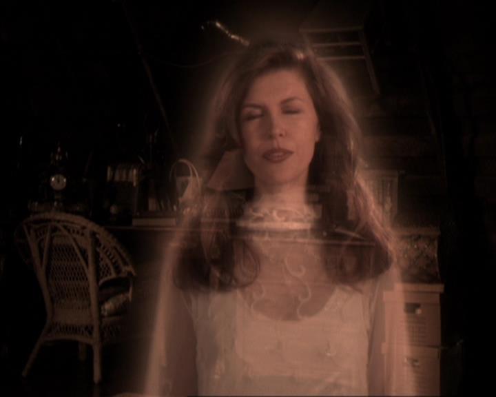 Charmed-Online-dot-317Pre-Witched1062.jpg