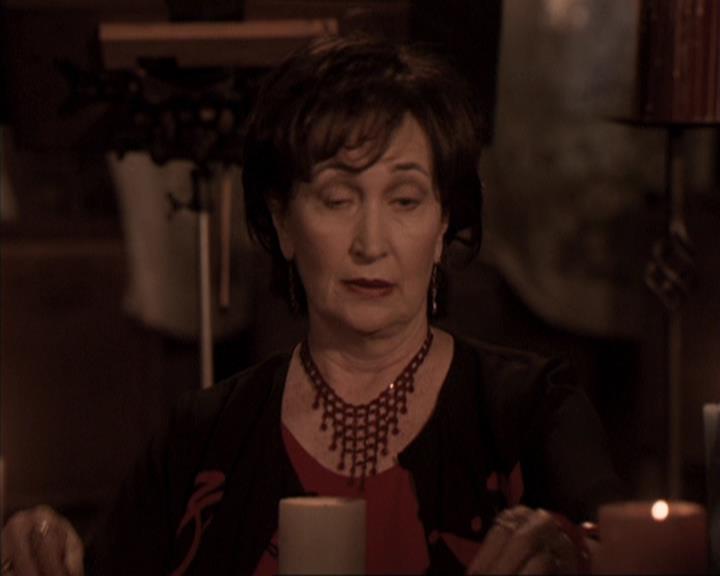 Charmed-Online-dot-317Pre-Witched1063.jpg