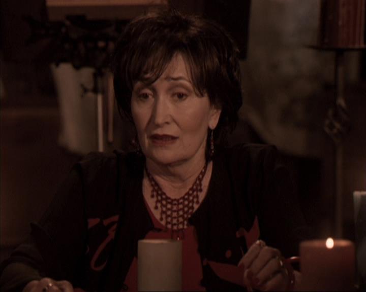 Charmed-Online-dot-317Pre-Witched1075.jpg