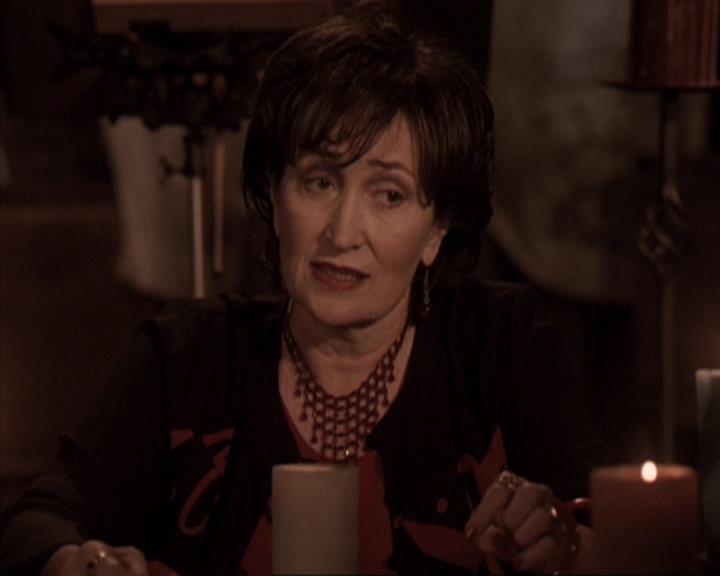 Charmed-Online-dot-317Pre-Witched1077.jpg