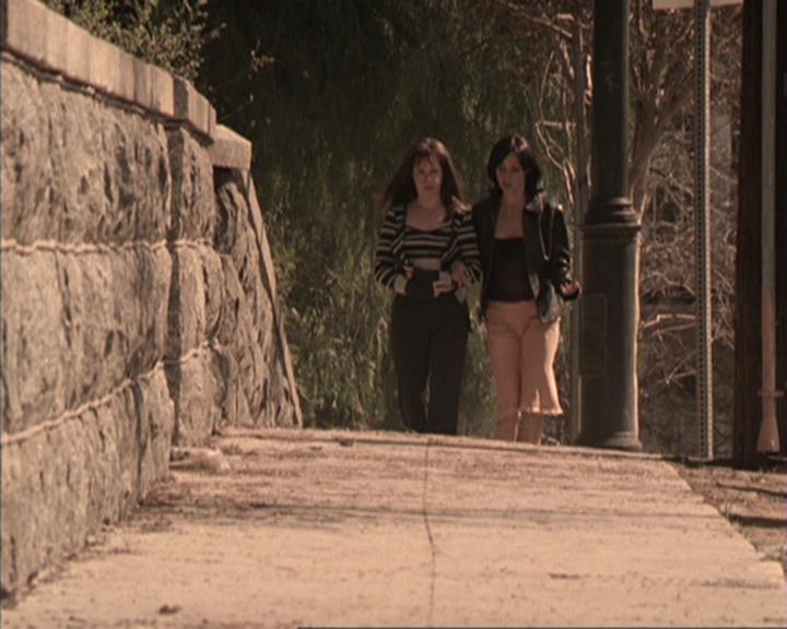 Charmed-Online-dot-317Pre-Witched1249.jpg