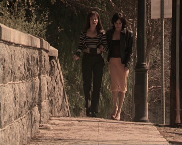 Charmed-Online-dot-317Pre-Witched1261.jpg