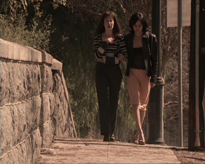 Charmed-Online-dot-317Pre-Witched1266.jpg