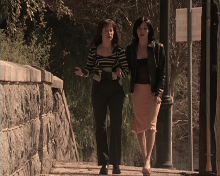 Charmed-Online-dot-317Pre-Witched1271.jpg