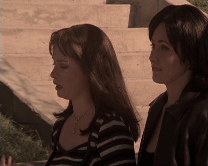 Charmed-Online-dot-317Pre-Witched1284.jpg