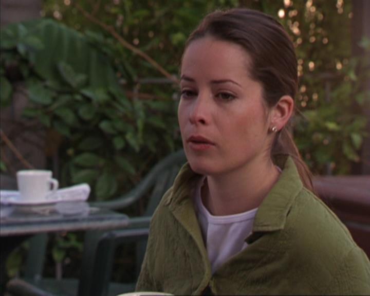 Charmed-Online-dot-317Pre-Witched1331.jpg Charmed-Online-dot-317Pre-Witched1331.jpg