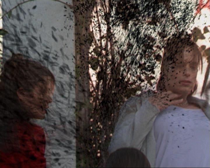 Charmed-Online-dot-317Pre-Witched1371.jpg Charmed-Online-dot-317Pre-Witched1371.jpg