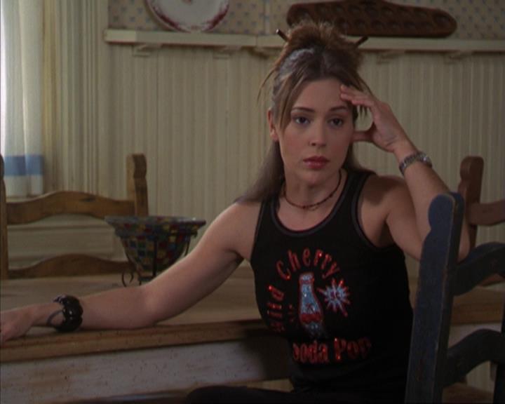 Charmed-Online-dot-317Pre-Witched1391.jpg