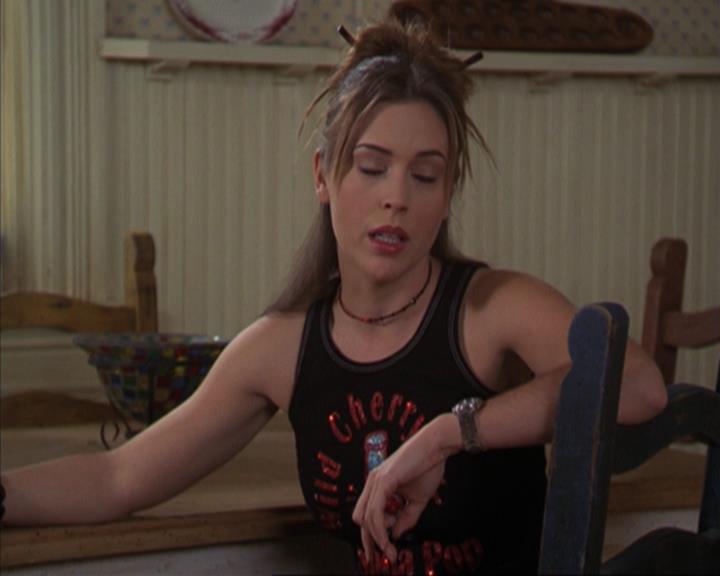Charmed-Online-dot-317Pre-Witched1405.jpg