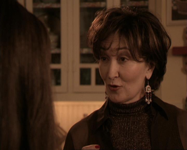 Charmed-Online-dot-317Pre-Witched1445.jpg Charmed-Online-dot-317Pre-Witched1445.jpg