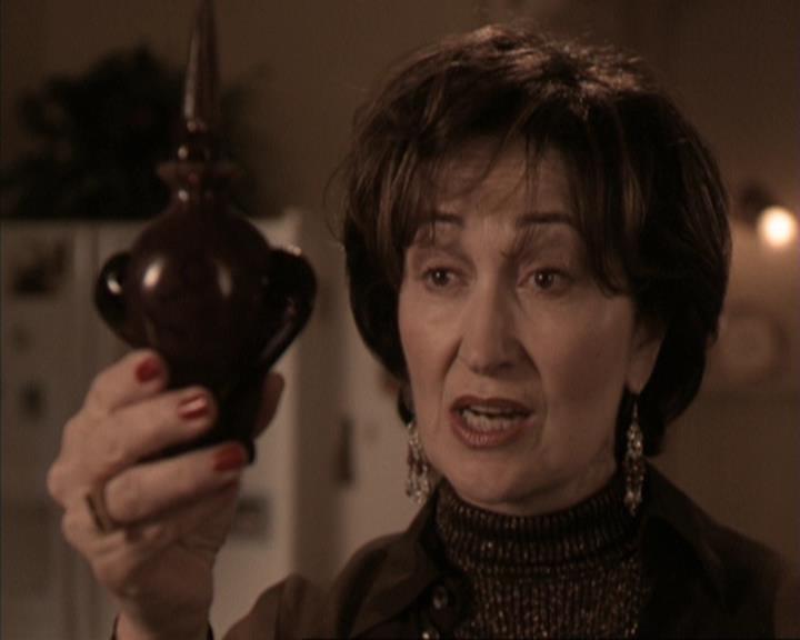 Charmed-Online-dot-317Pre-Witched1567.jpg Charmed-Online-dot-317Pre-Witched1567.jpg