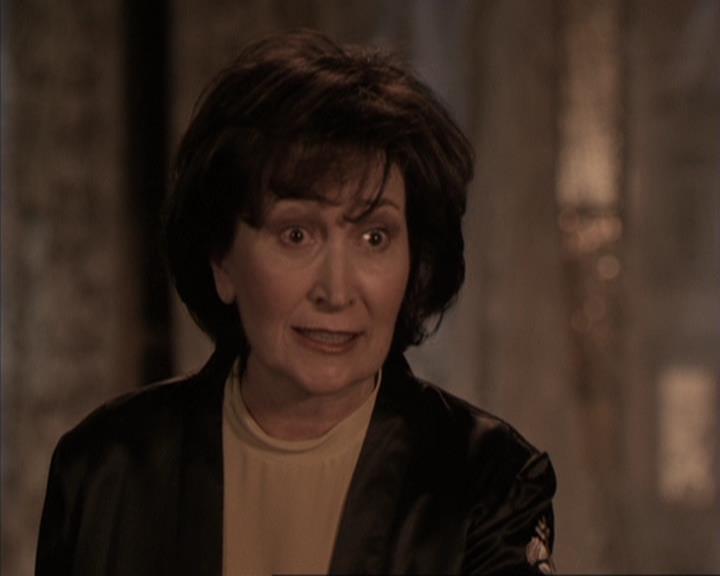 Charmed-Online-dot-317Pre-Witched1678.jpg Charmed-Online-dot-317Pre-Witched1678.jpg