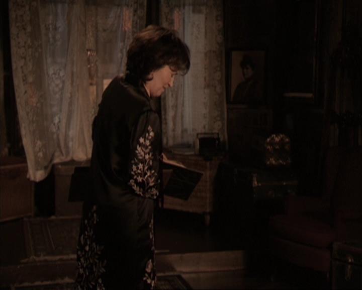 Charmed-Online-dot-317Pre-Witched1683.jpg Charmed-Online-dot-317Pre-Witched1683.jpg