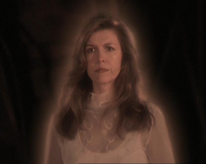 Charmed-Online-dot-317Pre-Witched1685.jpg Charmed-Online-dot-317Pre-Witched1685.jpg