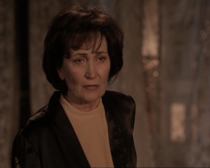 Charmed-Online-dot-317Pre-Witched1686.jpg Charmed-Online-dot-317Pre-Witched1686.jpg