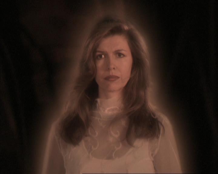 Charmed-Online-dot-317Pre-Witched1695.jpg Charmed-Online-dot-317Pre-Witched1695.jpg