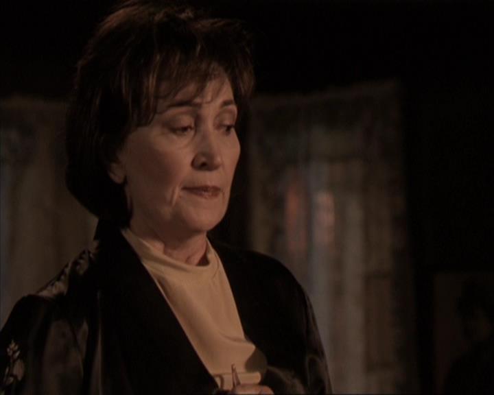 Charmed-Online-dot-317Pre-Witched1735.jpg