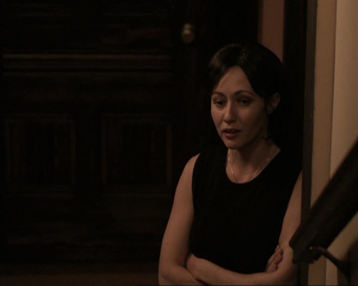 Charmed-Online-dot-317Pre-Witched1854.jpg Charmed-Online-dot-317Pre-Witched1854.jpg