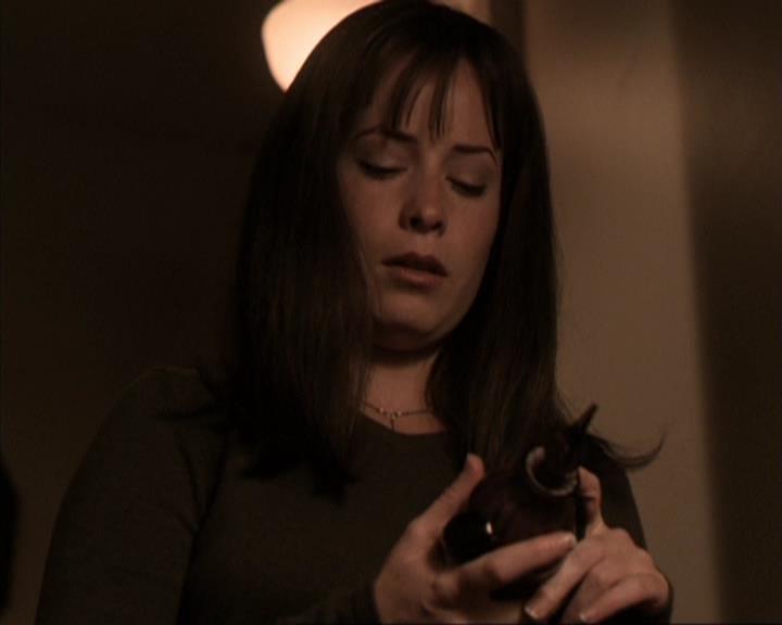 Charmed-Online-dot-317Pre-Witched1861.jpg Charmed-Online-dot-317Pre-Witched1861.jpg