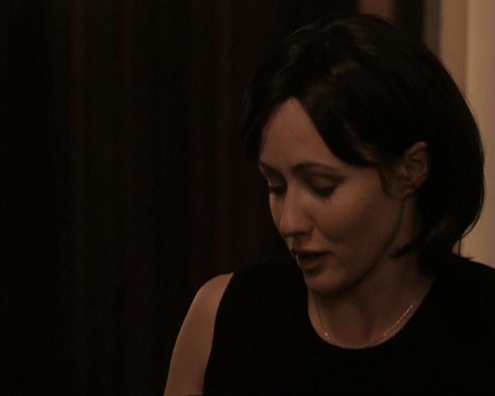 Charmed-Online-dot-317Pre-Witched1906.jpg Charmed-Online-dot-317Pre-Witched1906.jpg