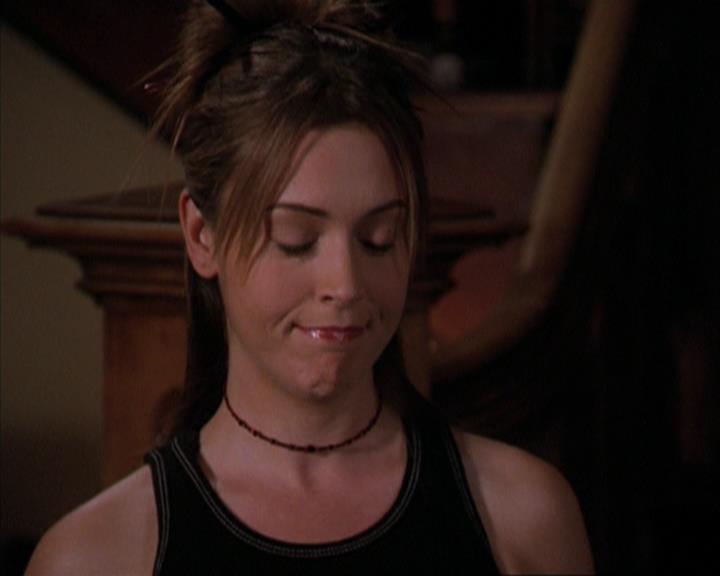 Charmed-Online-dot-317Pre-Witched2200.jpg