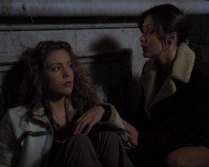 Charmed-Online-dot-320ExitStrategy0030.jpg Charmed-Online-dot-320ExitStrategy0030.jpg