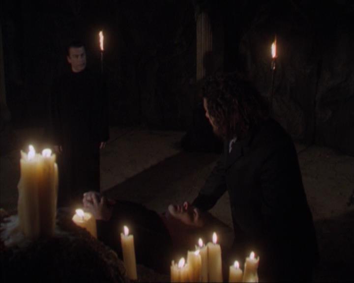 Charmed-Online-dot-320ExitStrategy0111.jpg Charmed-Online-dot-320ExitStrategy0111.jpg