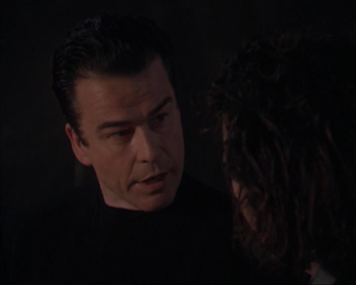 Charmed-Online-dot-320ExitStrategy0126.jpg Charmed-Online-dot-320ExitStrategy0126.jpg