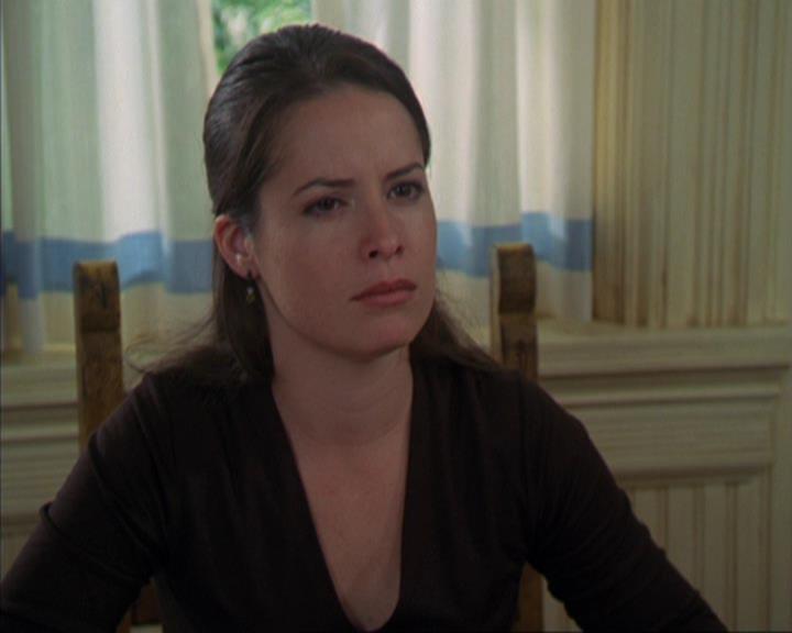 Charmed-Online-dot-320ExitStrategy0294.jpg Charmed-Online-dot-320ExitStrategy0294.jpg