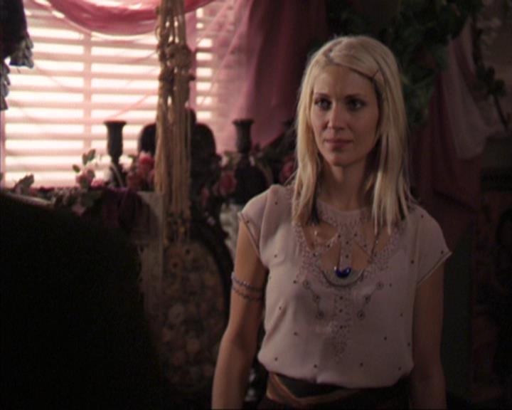 Charmed-Online-dot-320ExitStrategy0625.jpg Charmed-Online-dot-320ExitStrategy0625.jpg