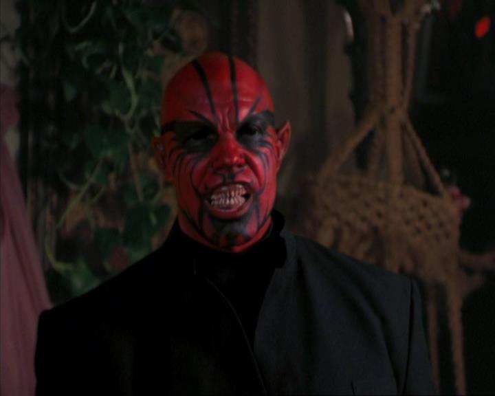 Charmed-Online-dot-320ExitStrategy0645.jpg Charmed-Online-dot-320ExitStrategy0645.jpg