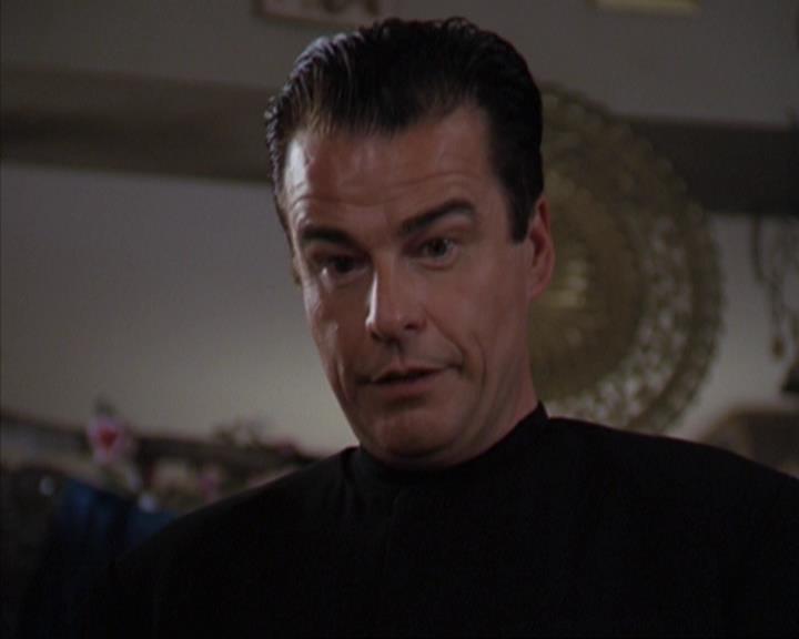 Charmed-Online-dot-320ExitStrategy0779.jpg Charmed-Online-dot-320ExitStrategy0779.jpg