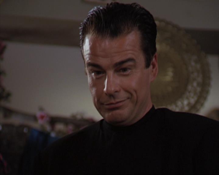 Charmed-Online-dot-320ExitStrategy0794.jpg Charmed-Online-dot-320ExitStrategy0794.jpg