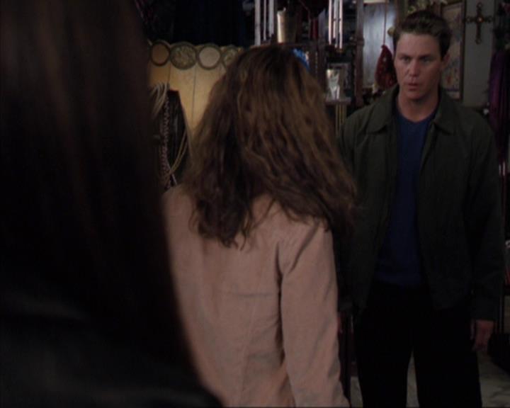 Charmed-Online-dot-320ExitStrategy0869.jpg Charmed-Online-dot-320ExitStrategy0869.jpg