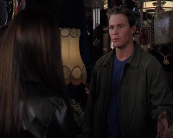 Charmed-Online-dot-320ExitStrategy0888.jpg Charmed-Online-dot-320ExitStrategy0888.jpg