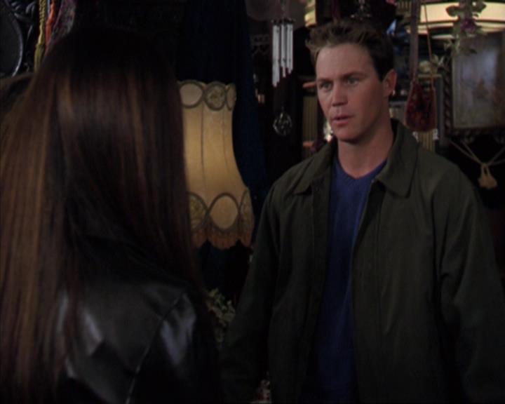 Charmed-Online-dot-320ExitStrategy0903.jpg Charmed-Online-dot-320ExitStrategy0903.jpg