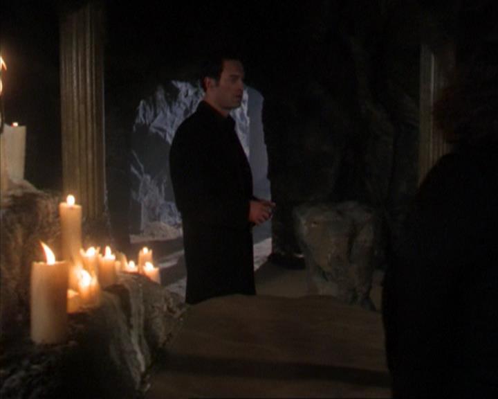 Charmed-Online-dot-320ExitStrategy0940.jpg Charmed-Online-dot-320ExitStrategy0940.jpg