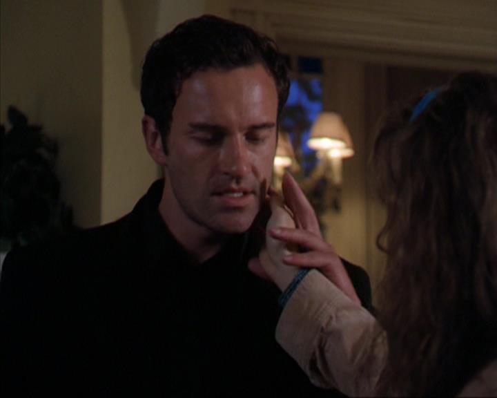 Charmed-Online-dot-320ExitStrategy1128.jpg Charmed-Online-dot-320ExitStrategy1128.jpg