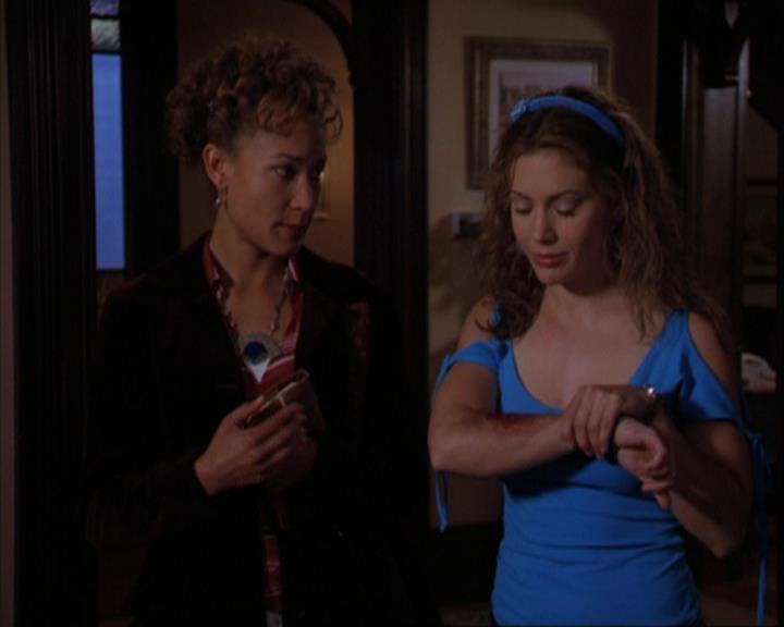 Charmed-Online-dot-320ExitStrategy1361.jpg Charmed-Online-dot-320ExitStrategy1361.jpg