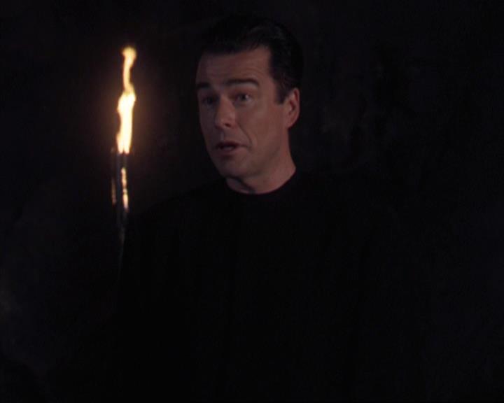 Charmed-Online-dot-320ExitStrategy1527.jpg Charmed-Online-dot-320ExitStrategy1527.jpg